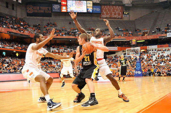 蒂尔曼：曼城大轮换？这给了球队额外的动力，我们看到了机会